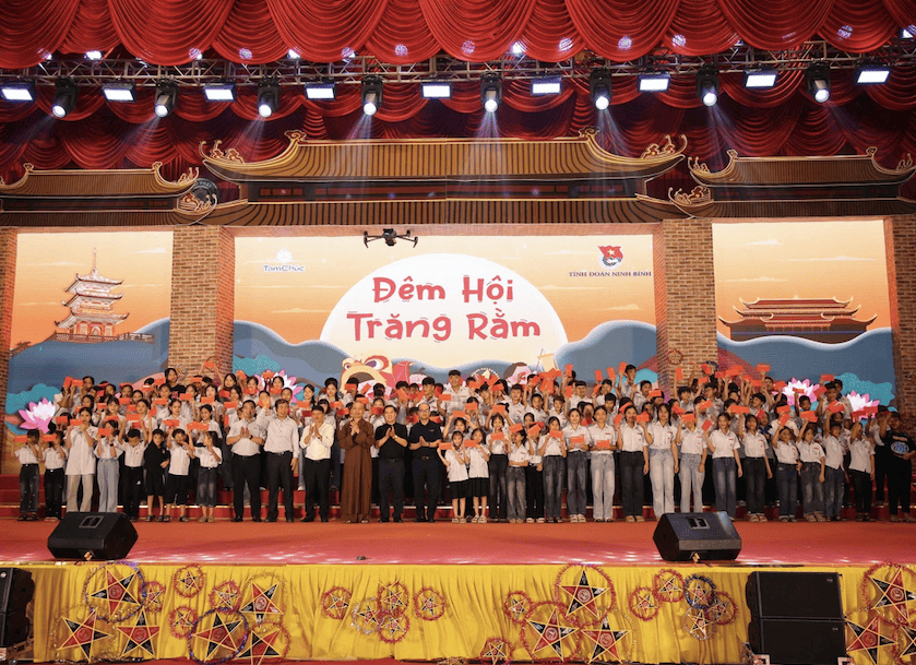 BÁI ĐÍNH – TAM CHÚC TRAO NGÀN NIỀM VUI ĐẾN CỘNG ĐỒNG